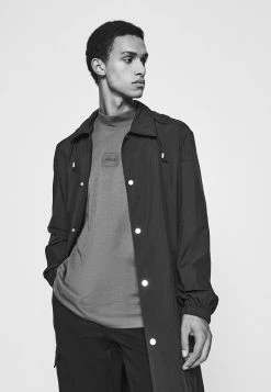 HUGO DABAGARI - T-shirt Basique - Charcoal 9 HUGO DABAGARI - T-shirt Basique - Charcoal -Pas Cher Hugo Boutique 0356172c662f4ce691f502b16b6c9e71