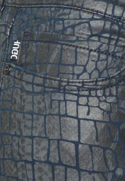 HUGO CHARLIE CROPPED - Jean Slim - Black 5 HUGO CHARLIE CROPPED - Jean Slim - Black -Pas Cher Hugo Boutique 0a25c4ff687840e0b0827899ef41170a