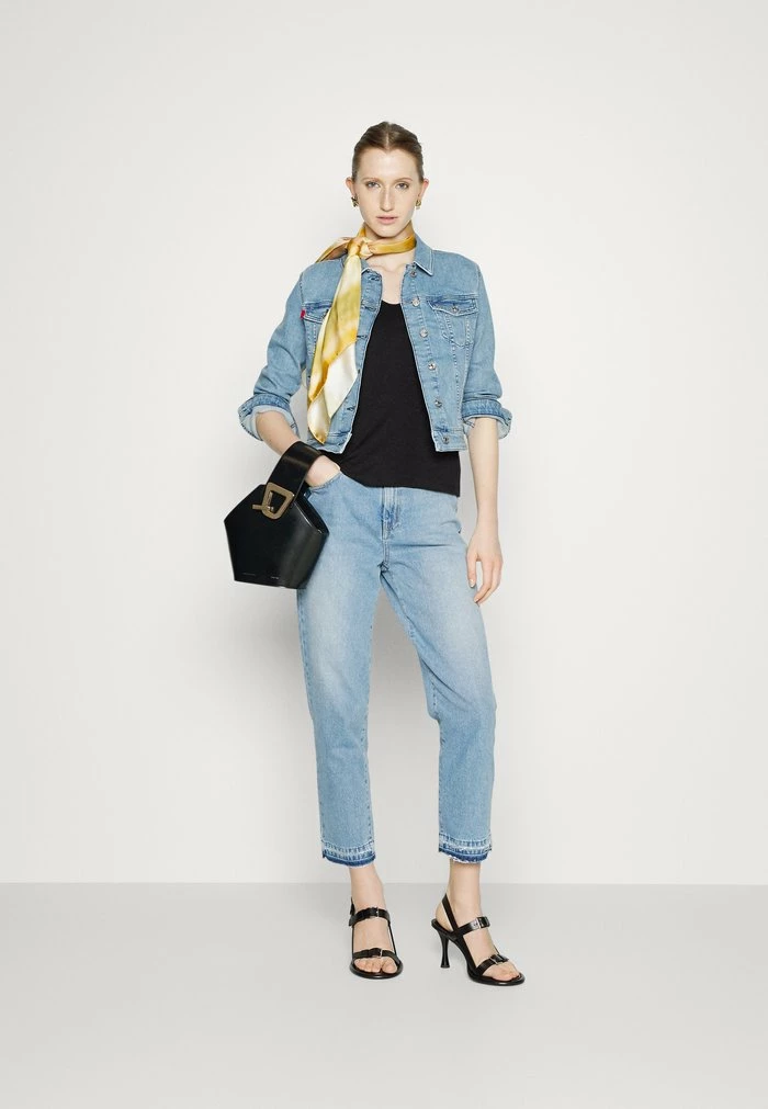 HUGO DAZALEA - T-shirt Basique - Black 2 HUGO DAZALEA - T-shirt Basique - Black – Image 2