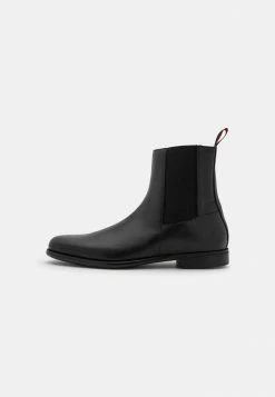 HUGO KYRON - Bottines - Black