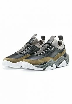 HUGO Baskets Basses - Grey 9 HUGO Baskets Basses - Grey -Pas Cher Hugo Boutique 0d4dd11aa5c64cbda1b9c4381303adeb