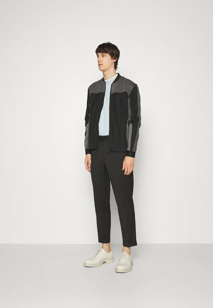 HUGO DARPI - Veste Légère - Black 2 HUGO DARPI - Veste Légère - Black – Image 2