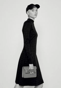 HUGO DASERINA - Robe Pull - Black -Pas Cher Hugo Boutique 1777800fbdfc472fbf5fc3f73a1aa871