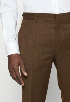 HUGO HENRY - Costume - Medium Brown 19 HUGO HENRY - Costume - Medium Brown -Pas Cher Hugo Boutique 2b0bf90c6bda4d61a0ebdee7f90e8ba3