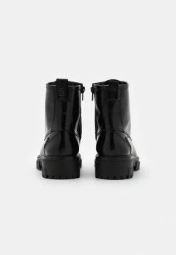 HUGO AXEL BOOTIE - Bottines à Lacets - Black -Pas Cher Hugo Boutique 2d8b75d79b2f49caba1222e7c8856e77