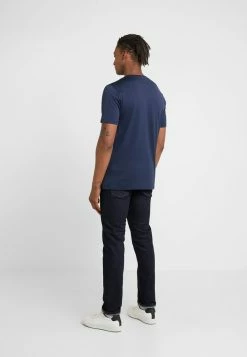 HUGO DICAGOLINO - T-shirt Imprimé - Dark Blue -Pas Cher Hugo Boutique 35e63ba8d2754f568da0128b471f69b4