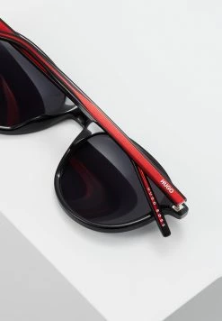 HUGO Lunettes De Soleil - Black -Pas Cher Hugo Boutique 370e4e1ac540453e97306e4c63558201