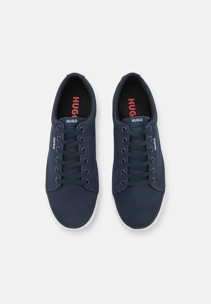 HUGO DYER - Baskets Basses - Dark Blue 4 HUGO DYER - Baskets Basses - Dark Blue – Image 4