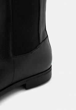 HUGO KYRON - Bottines - Black 11 HUGO KYRON - Bottines - Black -Pas Cher Hugo Boutique 39aae72bd7284c5f8d83fb51c985c93e