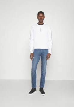 HUGO DOBY - T-shirt à Manches Longues - White -Pas Cher Hugo Boutique 3e5c5c8bbeea4340aafa9cdbe4202495