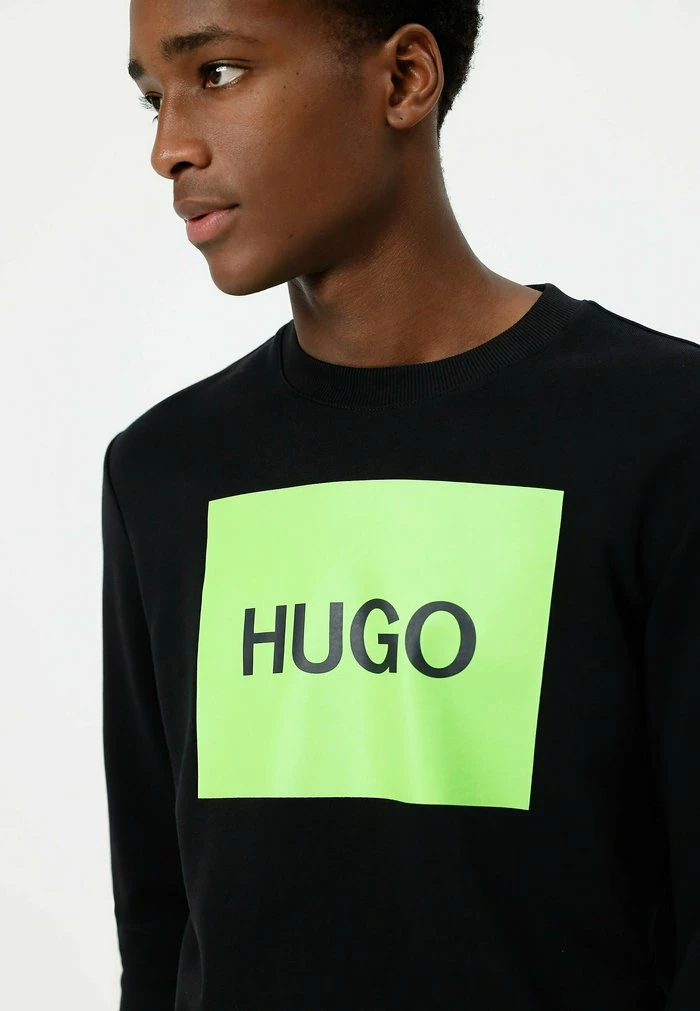HUGO Sweatshirt - Black 4 HUGO Sweatshirt - Black – Image 4