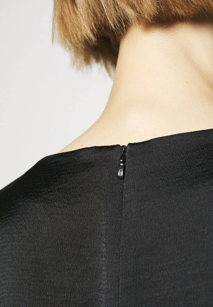 HUGO CAJORI - T-shirt Imprimé - Black 7 HUGO CAJORI - T-shirt Imprimé - Black – Image 7