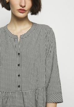 HUGO KLEVIA - Robe Chemise - Black -Pas Cher Hugo Boutique 50b8b7b9670f4629b7e72fb4a7182822