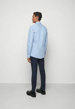 HUGO ERRIK SLIM FIT - Chemise Classique - Light Pastel Blue -Pas Cher Hugo Boutique 568f00d16e9c48d28240bde486588398