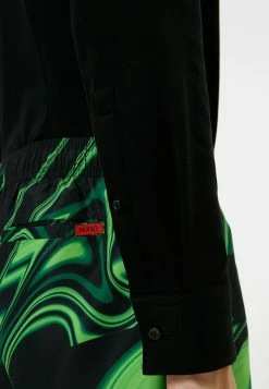 HUGO KENNO - Chemise Classique - Black -Pas Cher Hugo Boutique 5a15d510e70f46c28882ba333b4a7008