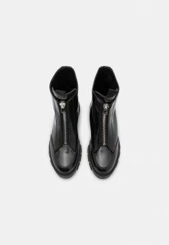 HUGO AXEL ZIP BOOTIE - Bottines - Black 11 HUGO AXEL ZIP BOOTIE - Bottines - Black -Pas Cher Hugo Boutique 5c149a5d2081401e922bf62513b236aa