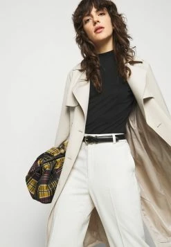 HUGO DASIRI - T-shirt Imprimé - Black -Pas Cher Hugo Boutique 5f16f949b0e6402c8717c375f3b5aad4