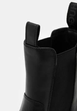 HUGO AXEL BOOTIE - Bottines - Black 13 HUGO AXEL BOOTIE - Bottines - Black -Pas Cher Hugo Boutique 68fa216044d74624902642533a0817a7
