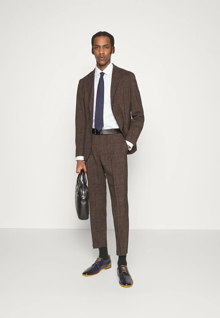 HUGO KOEY - Chemise Classique - Open White 2 HUGO KOEY - Chemise Classique - Open White – Image 2