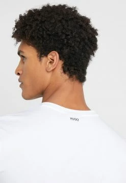 HUGO 2 PACK - T-shirt Basique - Black/white 11 HUGO 2 PACK - T-shirt Basique - Black/white -Pas Cher Hugo Boutique 7306bb2ad423466d9a95d5612e8575ae