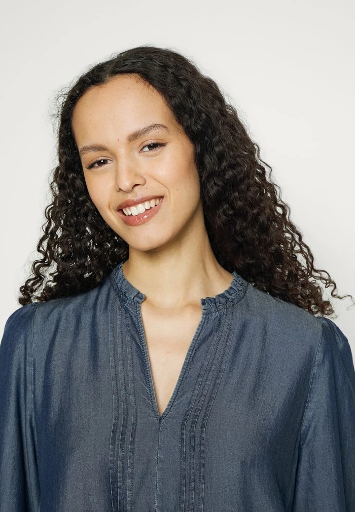 HUGO KULIA - Robe En Jean - Blue 4 HUGO KULIA - Robe En Jean - Blue – Image 4