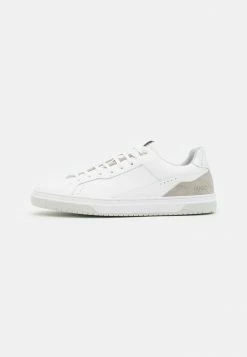 HUGO SWITON - Baskets Basses - White