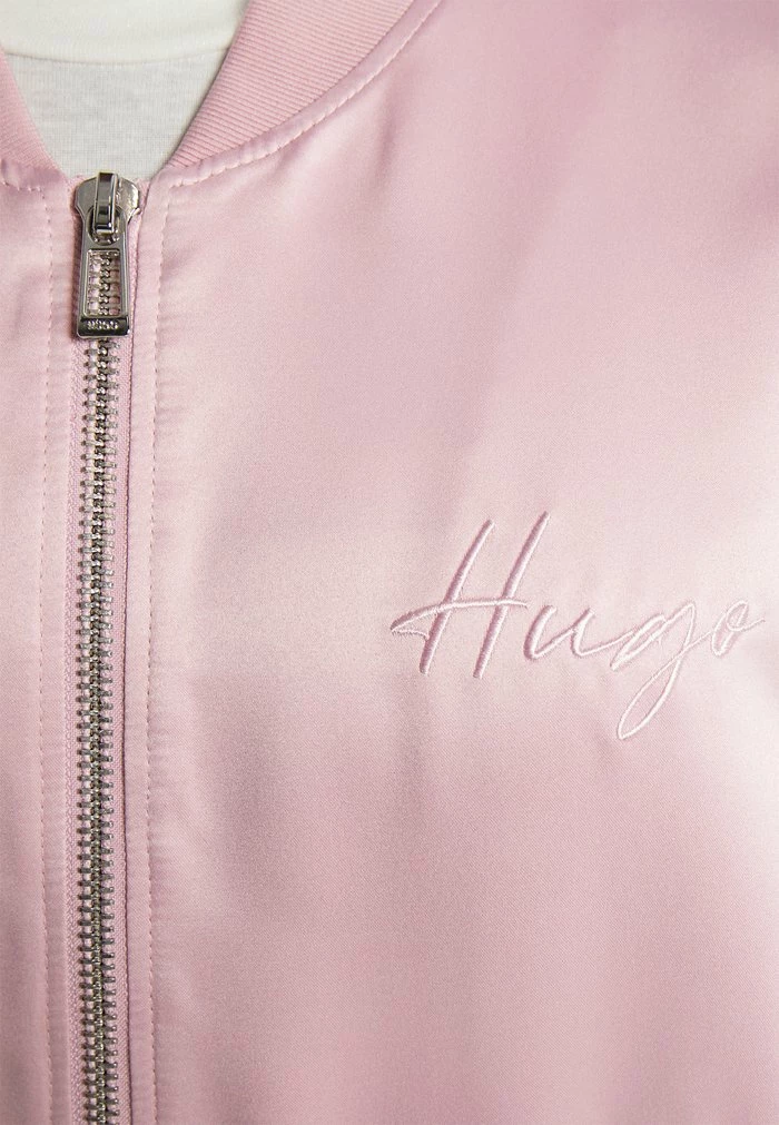 HUGO ANTIKI - Blouson Bomber - Pastel Pink 7 HUGO ANTIKI - Blouson Bomber - Pastel Pink – Image 7