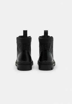 HUGO BUSTLER - Bottines à Lacets - Black -Pas Cher Hugo Boutique 80aaade07910457b99f2343182ef7d20