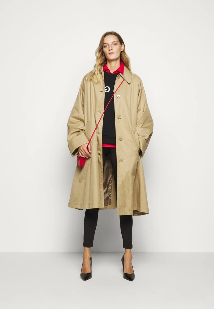 HUGO Sweatshirt - Black 2 HUGO Sweatshirt - Black – Image 2