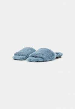 HUGO LOLA - Chaussons - Light Blue -Pas Cher Hugo Boutique 9074947ff96e4af5b0d6b0eecc3ddf73