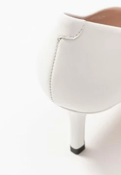 HUGO INES - Escarpins - White -Pas Cher Hugo Boutique 90b13797997247b1a9892109fe20c58a