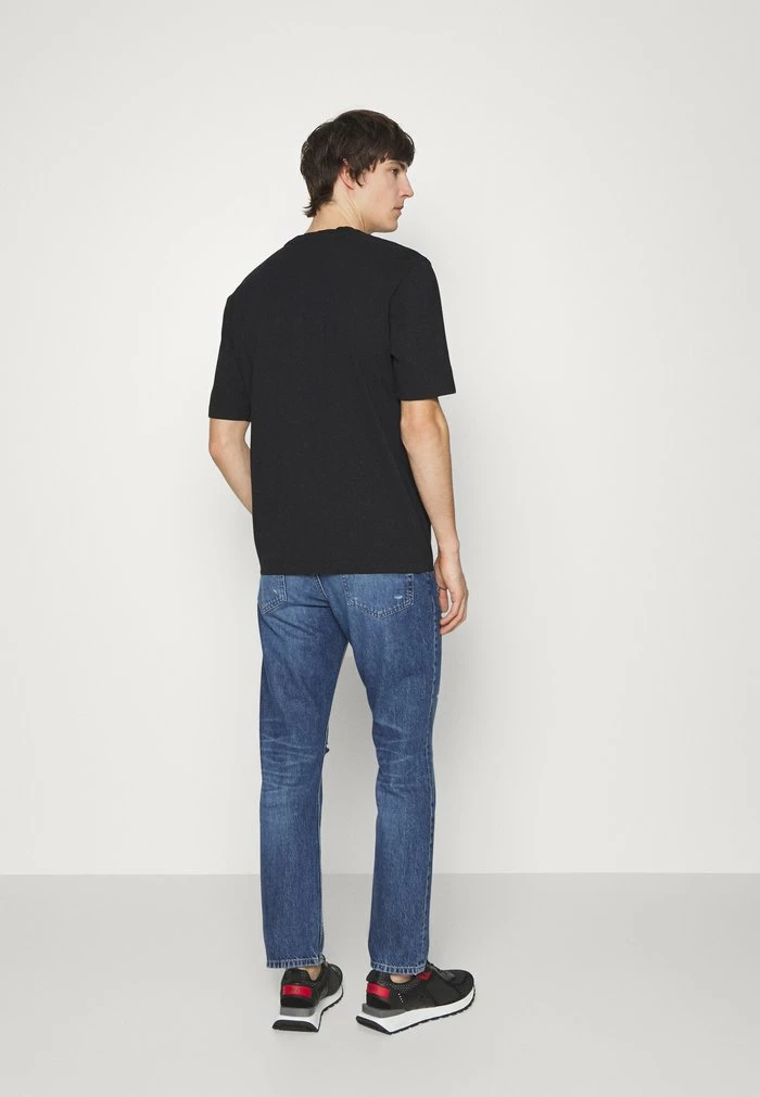 HUGO Jean Slim - Bright Blue 1 HUGO Jean Slim - Bright Blue