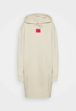 HUGO DASERENA LABEL - Robe De Jour - Light Beige -Pas Cher Hugo Boutique 987ce613f4ee4d08a3ba31f4ebc5b796