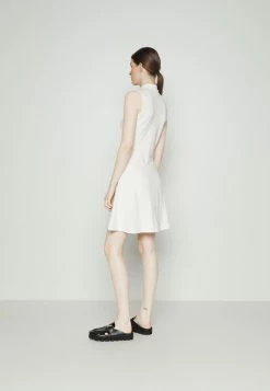 HUGO NESSIRA - Robe De Jour - Open Miscellaneous -Pas Cher Hugo Boutique 999c488f04894a9a9c9862ce70f39cbc