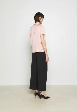 HUGO CELENAS - Blouse - Light/pastel Pink -Pas Cher Hugo Boutique a05552678bff4104bc6682a5f4e9ba97