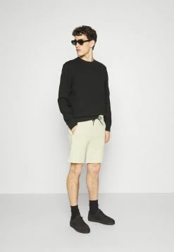 HUGO Short - Light/pastel Yellow -Pas Cher Hugo Boutique a6861d86c606486f9c06bb9303b8a35f