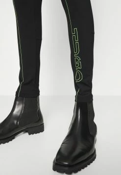 HUGO DEEFLATO - Pantalon De Survêtement - Black -Pas Cher Hugo Boutique a77574d4ba064042b71f0190d104cf79