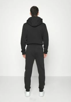 HUGO DOLDBERG - Pantalon De Survêtement - Black -Pas Cher Hugo Boutique b07b60d40f394b96afd7b2d07457d317