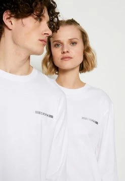 HUGO DEROL METALLIC UNISEX - T-shirt à Manches Longues - White/silver -Pas Cher Hugo Boutique b139c9e34104451a827d67de0d26a160