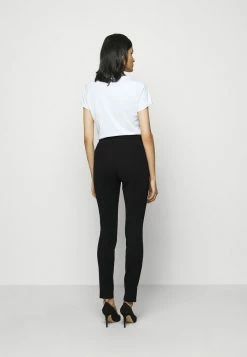 HUGO HENIAS - Legging - Black 10 HUGO HENIAS - Legging - Black -Pas Cher Hugo Boutique b4afd5406a6f4769bd1f78c3b4b057ca