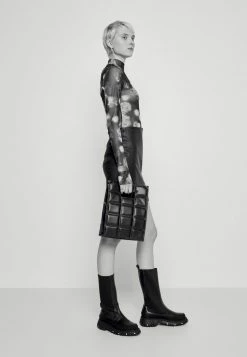 HUGO DILIONA - T-shirt à Manches Longues - Open Miscellaneous -Pas Cher Hugo Boutique b84769dc78f643099f95eb90bfa416d4