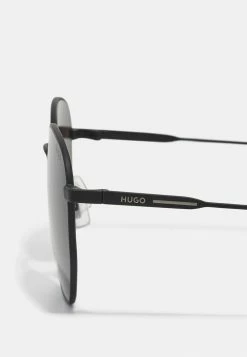 HUGO Lunettes De Soleil - Matt Black 9 HUGO Lunettes De Soleil - Matt Black -Pas Cher Hugo Boutique ba1c38770dc24bdc854bfb1b229ee85b