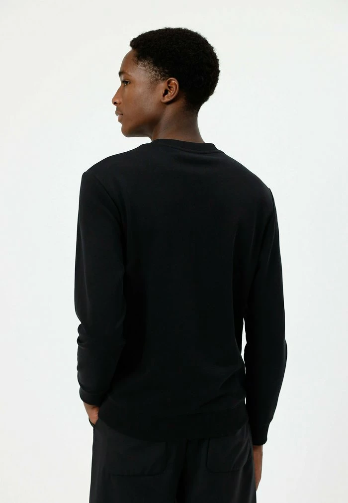 HUGO Sweatshirt - Black 3 HUGO Sweatshirt - Black – Image 3