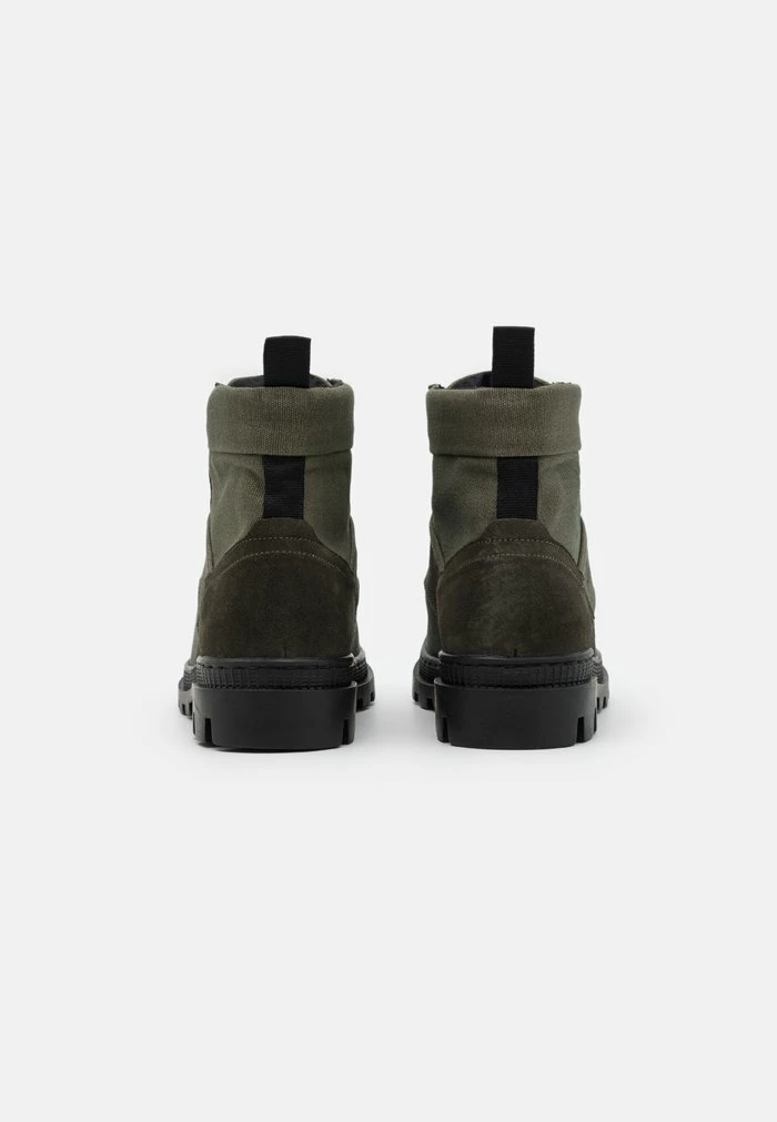 HUGO BUSTLER - Bottines à Lacets - Dark Green 3 HUGO BUSTLER - Bottines à Lacets - Dark Green – Image 3