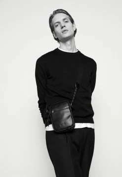 HUGO SAN CASSIUS - Pullover - Black -Pas Cher Hugo Boutique bc512f8ec0584bf39a9446fa1af3dc17