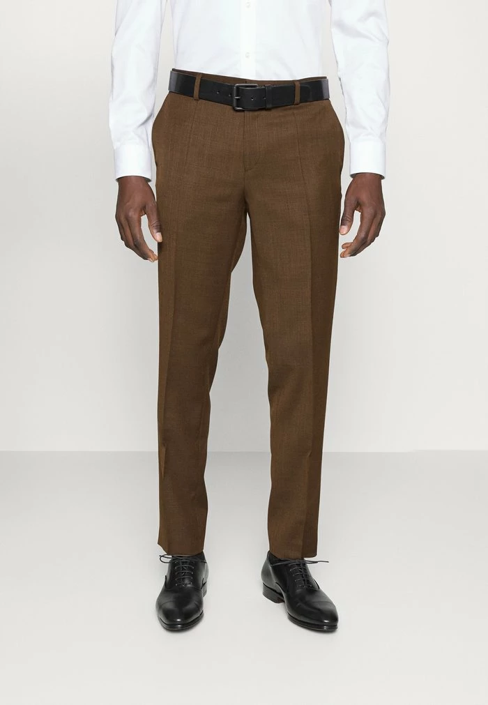 HUGO HENRY - Costume - Medium Brown 4 HUGO HENRY - Costume - Medium Brown – Image 4