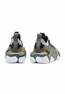 HUGO Baskets Basses - Grey 11 HUGO Baskets Basses - Grey -Pas Cher Hugo Boutique c18f889317c6448abcebef6af94a9646