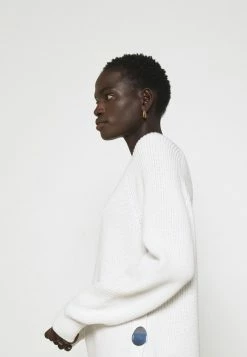 HUGO SHILOH - Pullover - Natural 9 HUGO SHILOH - Pullover - Natural -Pas Cher Hugo Boutique c4f1b330e2a241189e1f557a9505a5a5