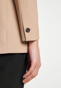 HUGO AMERIA - Manteau Court - Light/pastel Brown -Pas Cher Hugo Boutique c670a76df70f4be2a9f4ff24b8957929