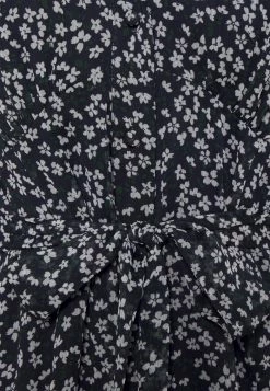 HUGO KESTOLA - Robe De Jour - Open Miscellaneous 5 HUGO KESTOLA - Robe De Jour - Open Miscellaneous -Pas Cher Hugo Boutique c6a111a738844443a80cb069807494ed